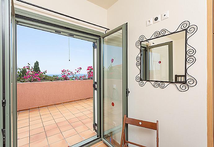 Twin bedroom with A/C and deck access . - Villa Vali . (Photo Gallery) }}