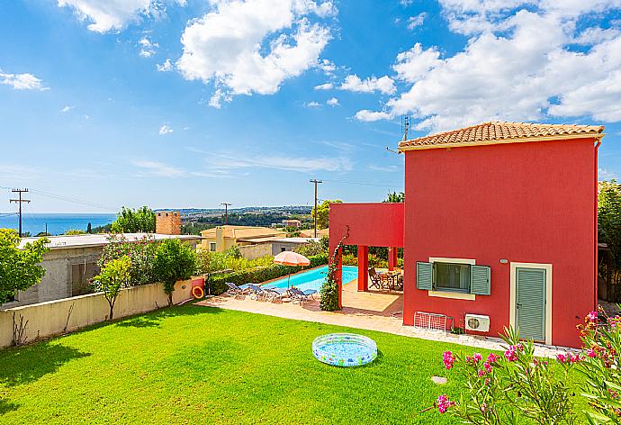 Beautiful villa with private pool, terrace, and garden area with sea views . - Villa Vali . (Galería de imágenes) }}