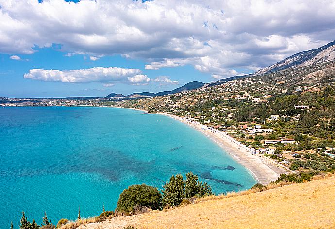 Lourdas Beach . - Villa Vali . (Галерея фотографий) }}