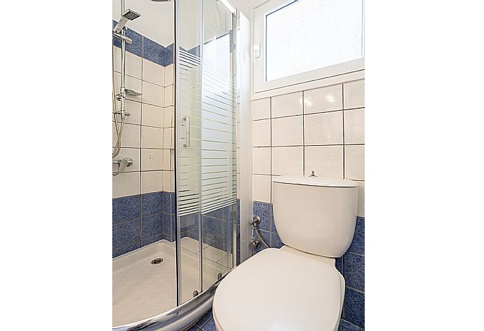 Family bathroom with shower . - Villa Youla . (Photo Gallery) }}