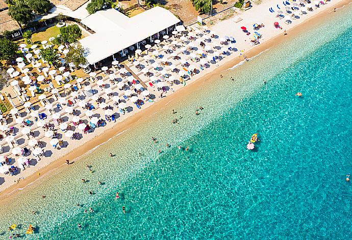 Aerial view of Barbati Beach . - Villa Youla . (Fotogalerie) }}