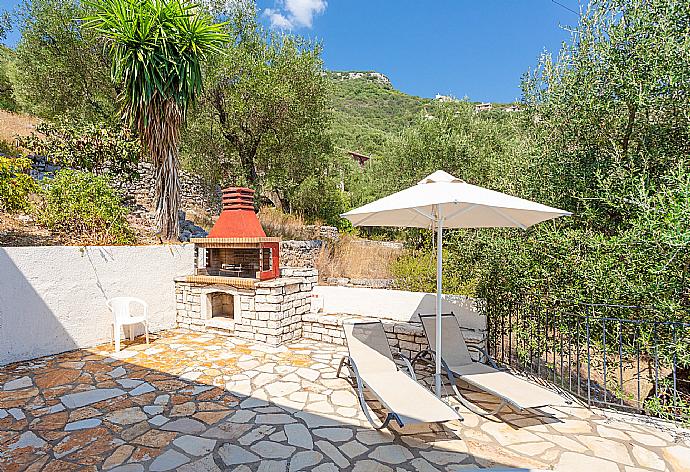 BBQ area . - Villa Vasillis . (Fotogalerie) }}