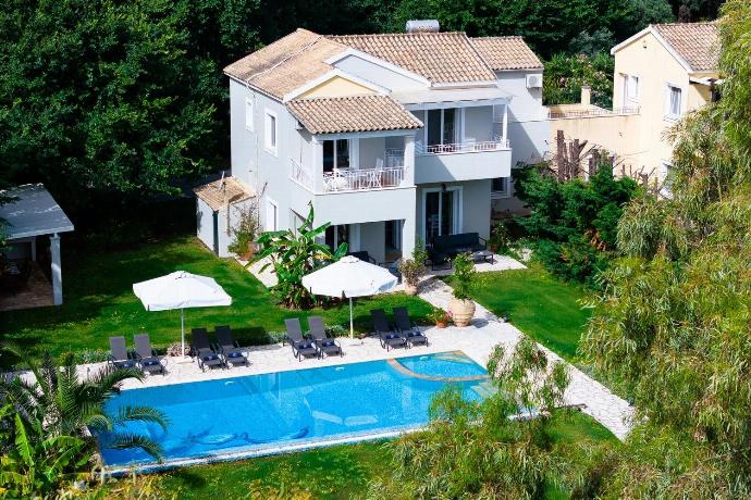  . - Ormos Beach House . (Photo Gallery) }}
