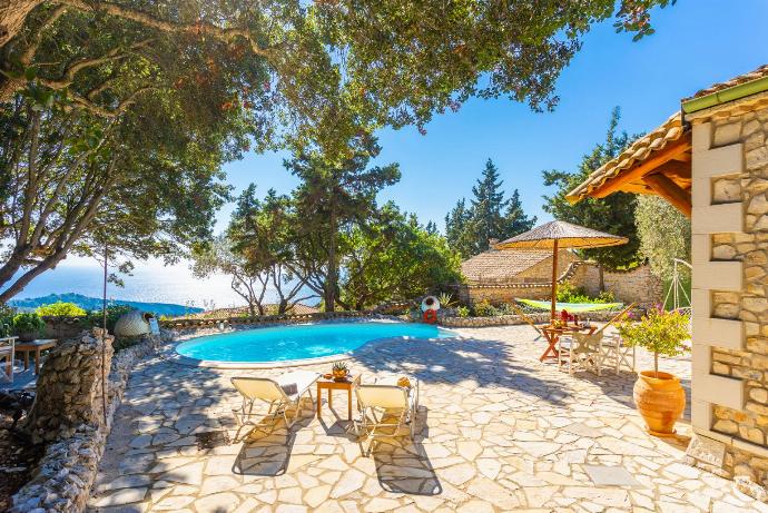 Villa Nionios