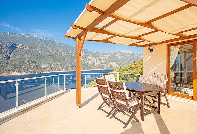 Sheltered terrace area with panoramic sea views . - Villa Lara . (Photo Gallery) }}