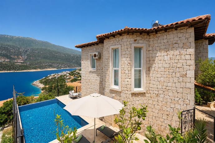 Beautiful villa with private pool and terrace with sea views . - Villa Kastello . (Galleria fotografica) }}