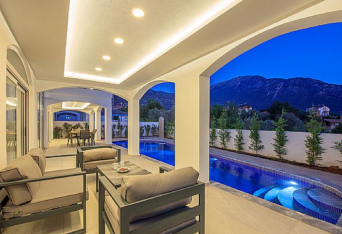 Sheltered terrace area . - Orka World Villa 2 . (Photo Gallery) }}