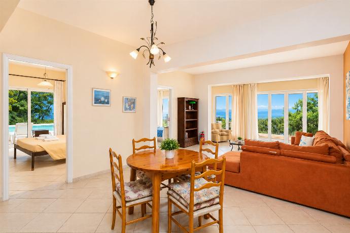  . - Villa Eleni . (Photo Gallery) }}