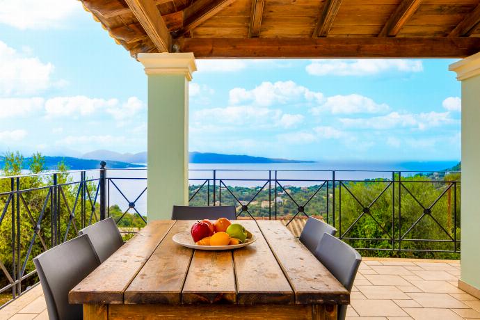  . - Villa Eleni Agios Stephanos . (Photo Gallery) }}