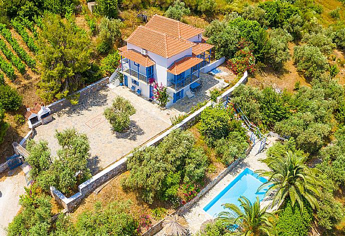 Aerial view of Villa Ourania . - Villa Ourania . (Galleria fotografica) }}