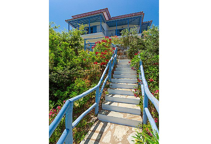 Stairway between villa and pool terrace . - Villa Ourania . (Photo Gallery) }}