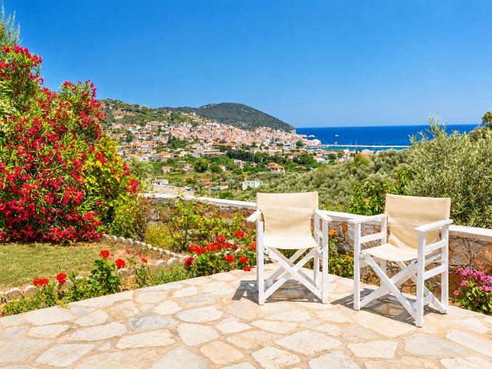 Terrace with panoramic views of sea and Skopelos Town . - Villa Ourania . (Photo Gallery) }}