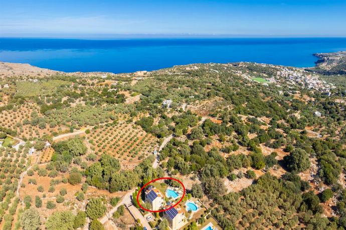 Aerial view showing location of villa . - Villa Daphni . (Photo Gallery) }}