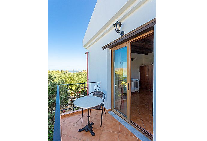 Balcony . - Villa Tzina . (Photo Gallery) }}