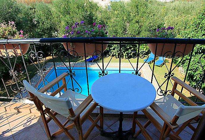 Balcony . - Villa Nineta . (Galerie de photos) }}