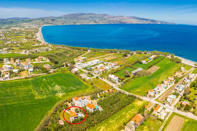 Aerial view showing location of villa . - Villa Nineta . (Photo Gallery) }}
