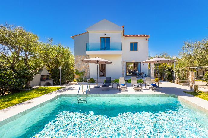 Beautiful villa with private pool and terrace . - Villa Nineta . (Photo Gallery) }}