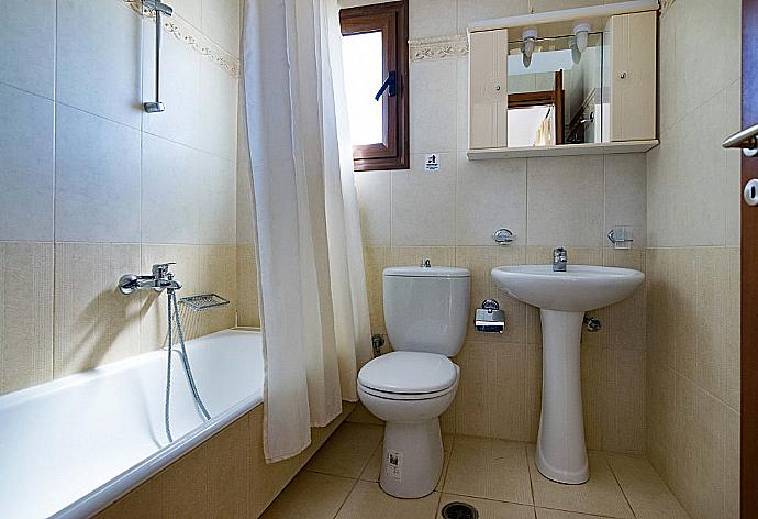 Bathroom with bath and shower . - Villa Nikolas . (Photo Gallery) }}