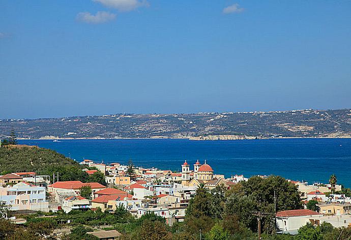 Aerial View . - Villa Nikolas . (Galleria fotografica) }}