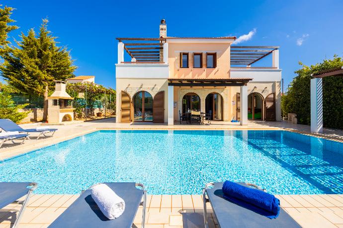 Beautiful villa with private pool and terrace . - Villa Nikolas . (Galleria fotografica) }}