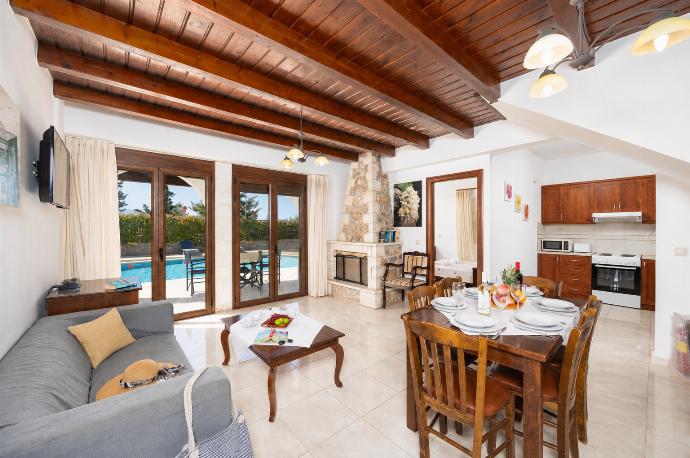 Villa Nikolas