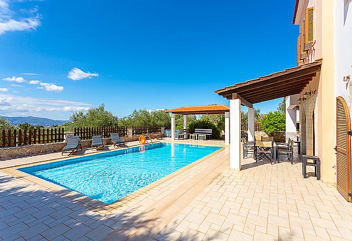 Beautiful villa with private pool and terrace with countryside views . - Villa Eva . (Galleria fotografica) }}