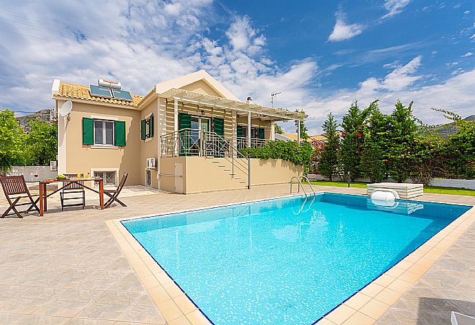 ,Beautiful villa with private pool and terrace . - Villa Alexandra . (Галерея фотографий) }}