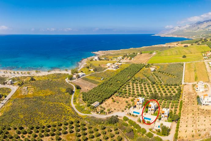 Aerial view showing location of villa . - Andreas Beach Villa . (Fotogalerie) }}