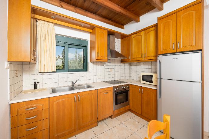 Equipped kitchen . - Andreas Beach Villa . (Fotogalerie) }}