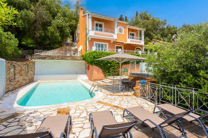 ,Beautiful villa with private pool, terrace, jacuzzi, and sea views . - Villa Anastasia . (Photo Gallery) }}