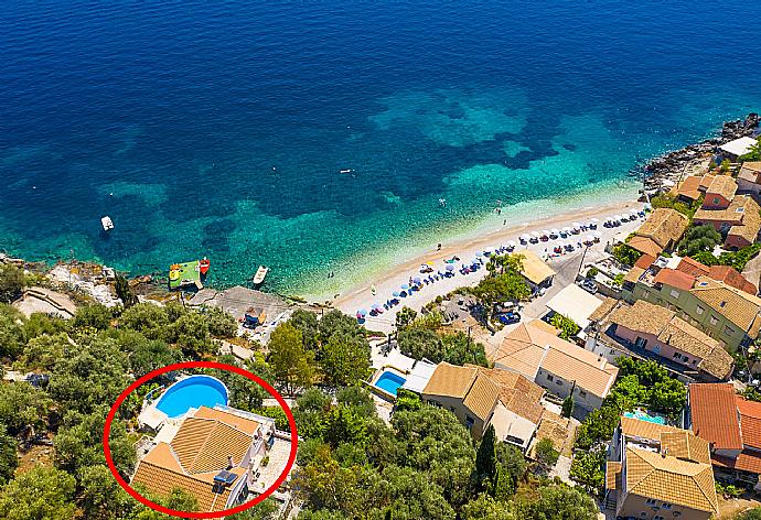 Aerial view of Kaminaki Beach showing location of Villa Petros . - Villa Petros . (Photo Gallery) }}