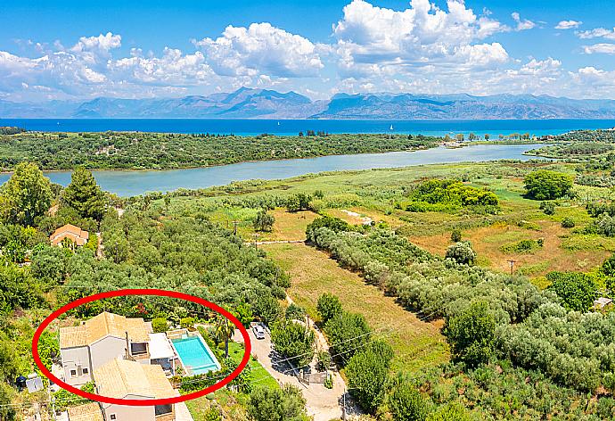 Aerial view showing location of Villa Zacharenia . - Villa Zacharenia . (Photo Gallery) }}