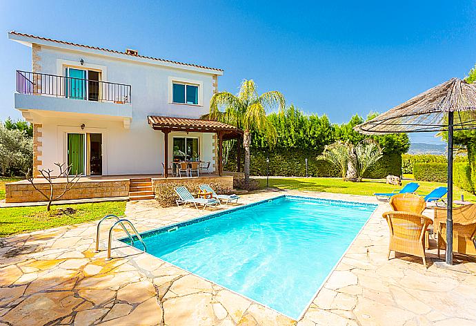 ,Beautiful villa with private pool, terrace, and garden . - Villa Nansoula . (Galería de imágenes) }}