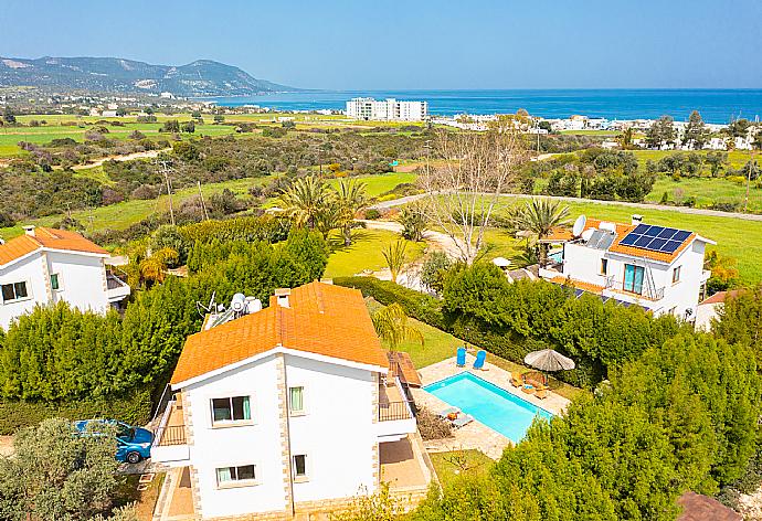 Aerial view of Villa Nansoula . - Villa Nansoula . (Galerie de photos) }}