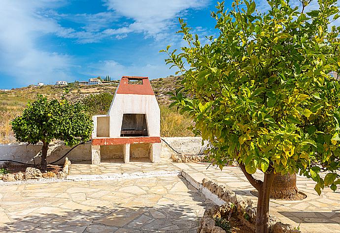 BBQ area . - Villa Eleni . (Fotogalerie) }}