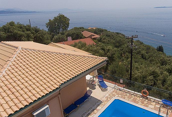 Aerial Vew . - Villa Ariadni . (Photo Gallery) }}