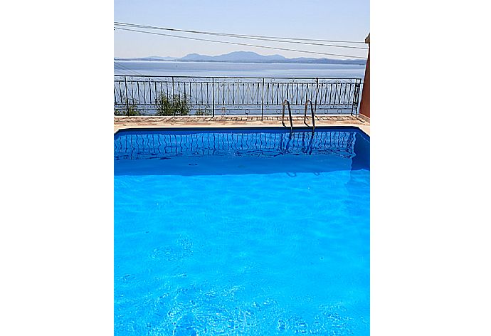 Private pool with panoramic sea views . - Villa Ariadni . (Photo Gallery) }}