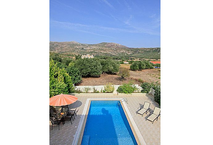 Private pool and terrace . - Villa Fedra . (Fotogalerie) }}