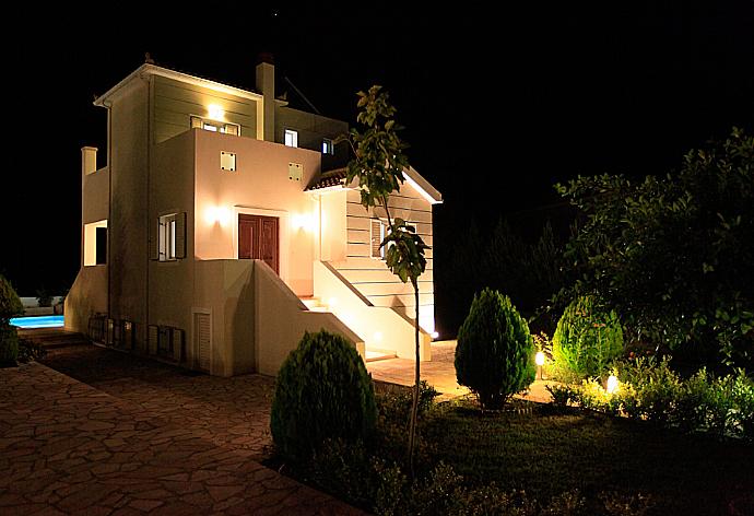 Villa Entrance . - Villa Semeli . (Photo Gallery) }}