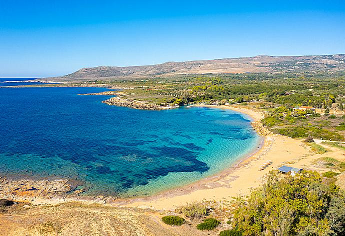 Vrahinari Beach . - Nafsika Beach House . (Галерея фотографий) }}