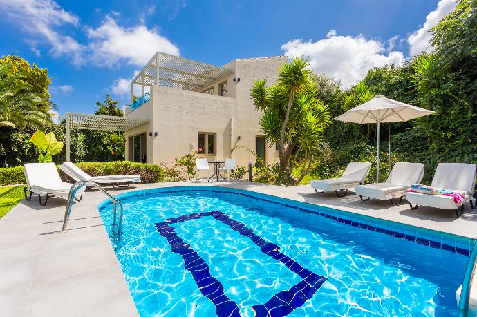 Beautiful villa with private pool, terrace, and garden with sea views . - Villa Sevos . (Photo Gallery) }}