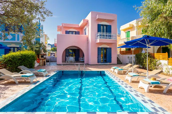 Beautiful villa with private pool and terrace . - Villa Nisyros . (Galleria fotografica) }}