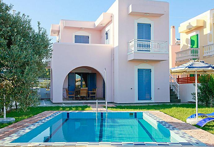 Villa Nisyros Pool