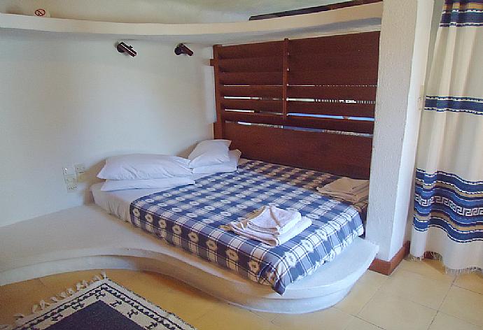 Double bedroom . - Fishermans Cottage . (Galerie de photos) }}