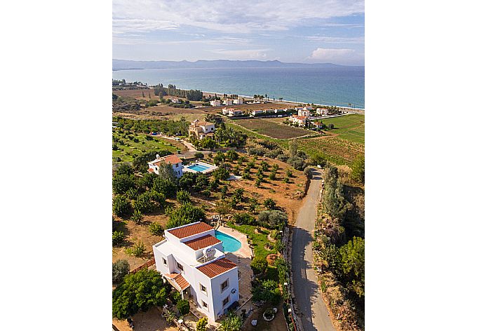 Walking distance to the beach