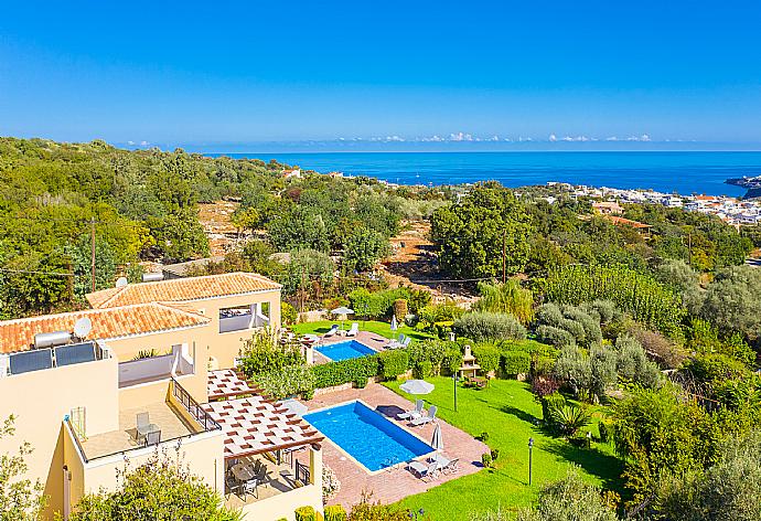 Aerial view of Villa Mary . - Villa Mary . (Galería de imágenes) }}