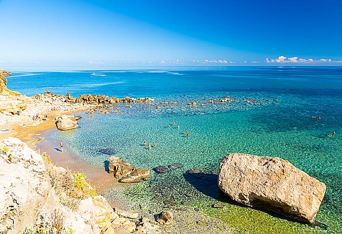 Local beach in Gerani . - Villa Mary . (Galerie de photos) }}