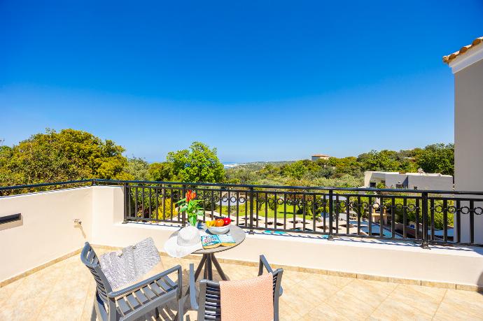 Balcony area . - Villa Georgia . (Photo Gallery) }}