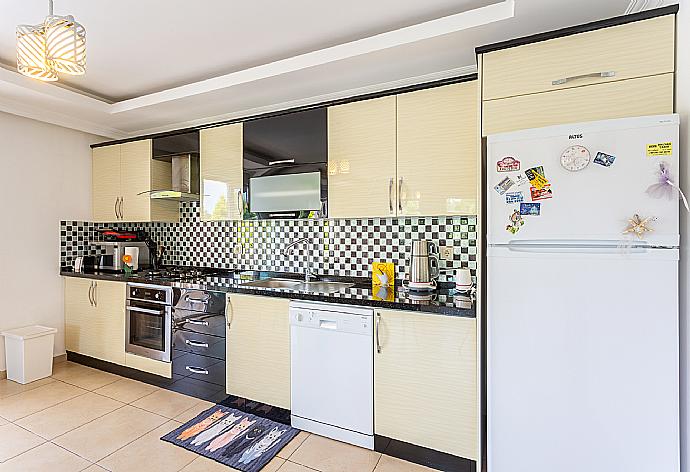 Equipped kitchen . - Villa Gunsu . (Fotogalerie) }}