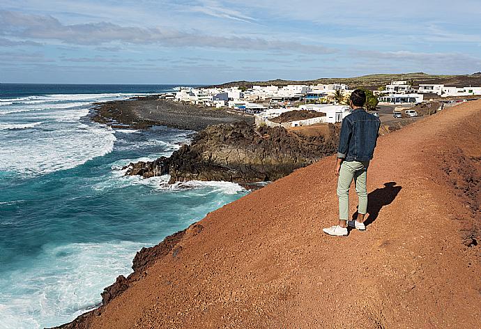 El Golfo . - Villa Ramos Dos . (Galerie de photos) }}